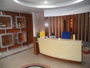 New Wave Vines Hotel Seri Kembangan Exteriör bild