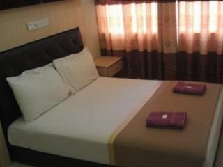 New Wave Vines Hotel Seri Kembangan Exteriör bild