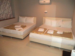 New Wave Vines Hotel Seri Kembangan Exteriör bild